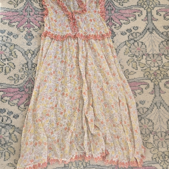 Floral Print Maxi Dress with Red Trim - Picture 2 of 6